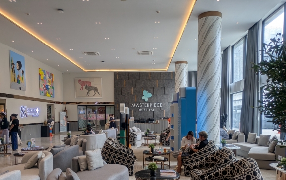 マスターピース病院内